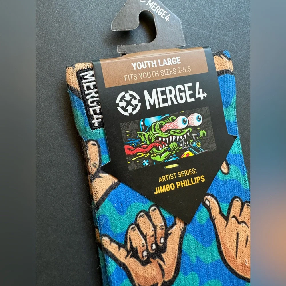 Merge4 playful socks